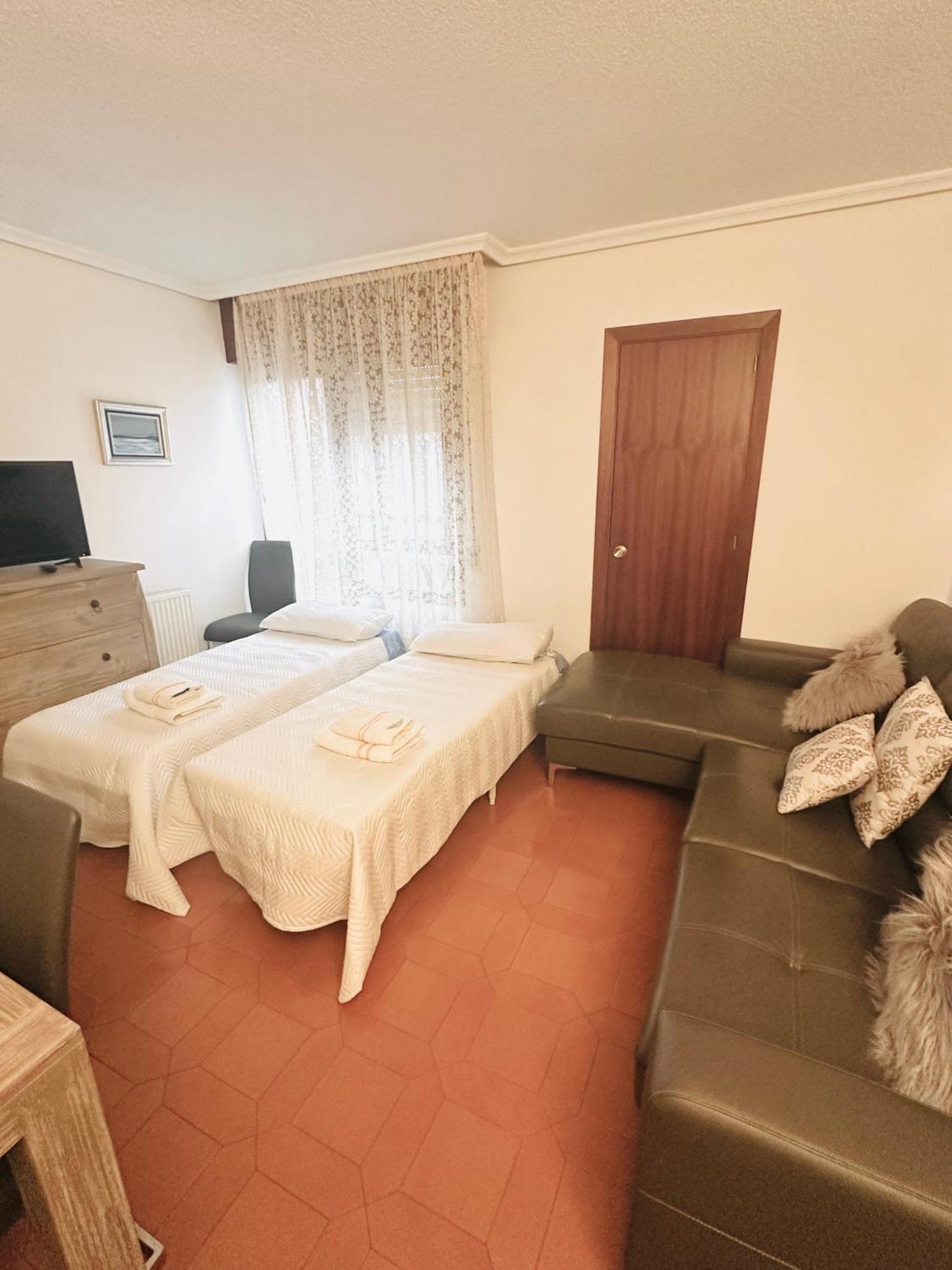 Somo, Atico En Primera Linea De Playa Y Surf Apartment